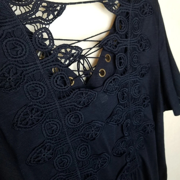 Xhilaration Navy V Neck Embroided Lace Tank Top Medium Boho Lightweight Tie up - Picture 8 of 8